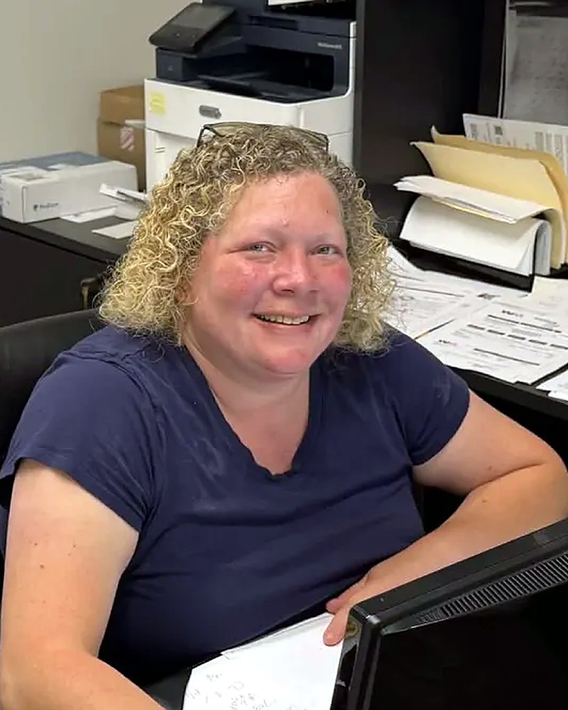 Dorothy, Office Manager at Fire 'n' Ice Heating & Cooling in Downers Grove, IL